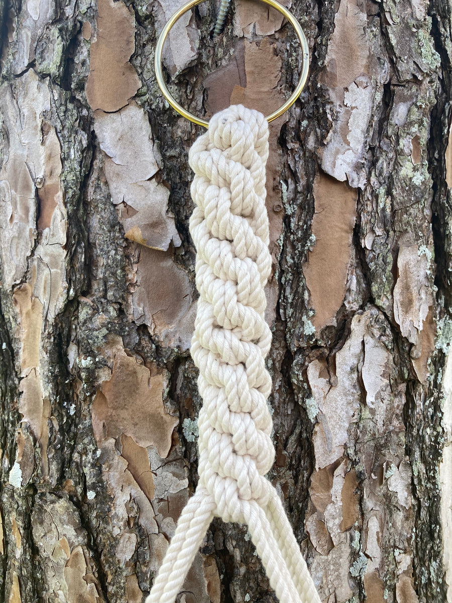 Macrame that fits three 4” pots